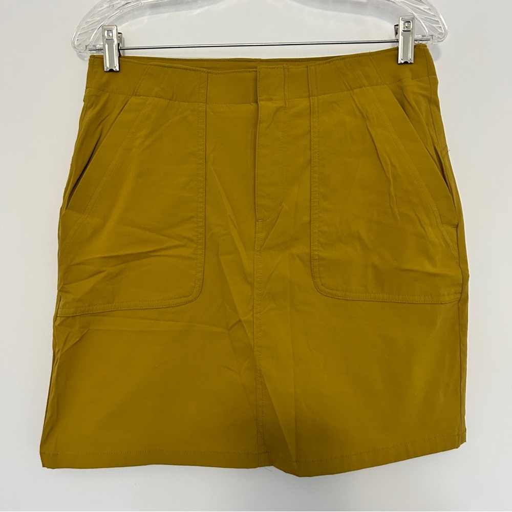 Eddie Bauer Horizon High Rise Skort